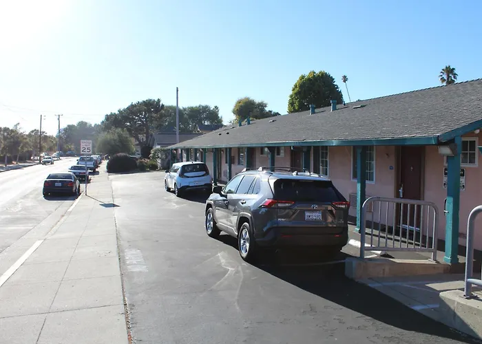 Riverside Inn & Suites Santa Cruz