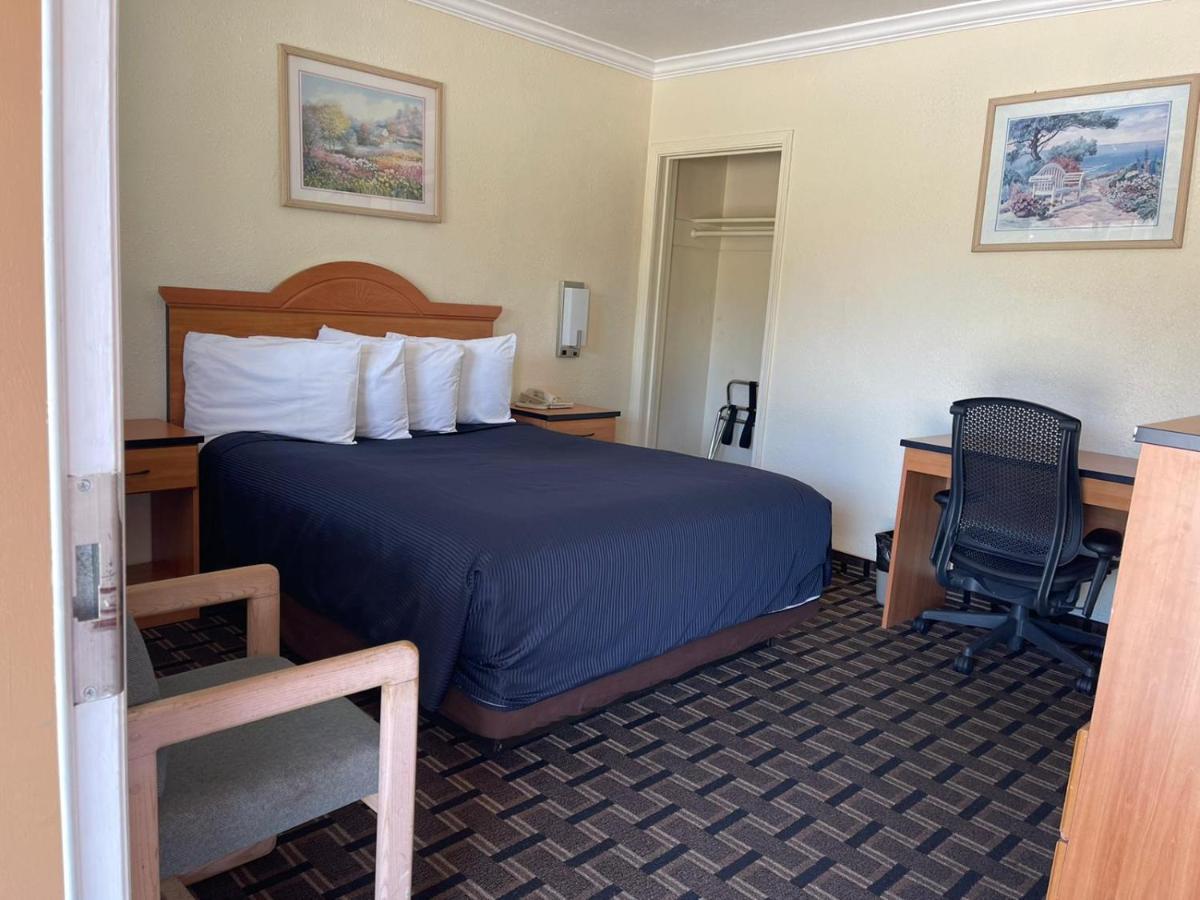 Riverside & Inn Santa Cruz