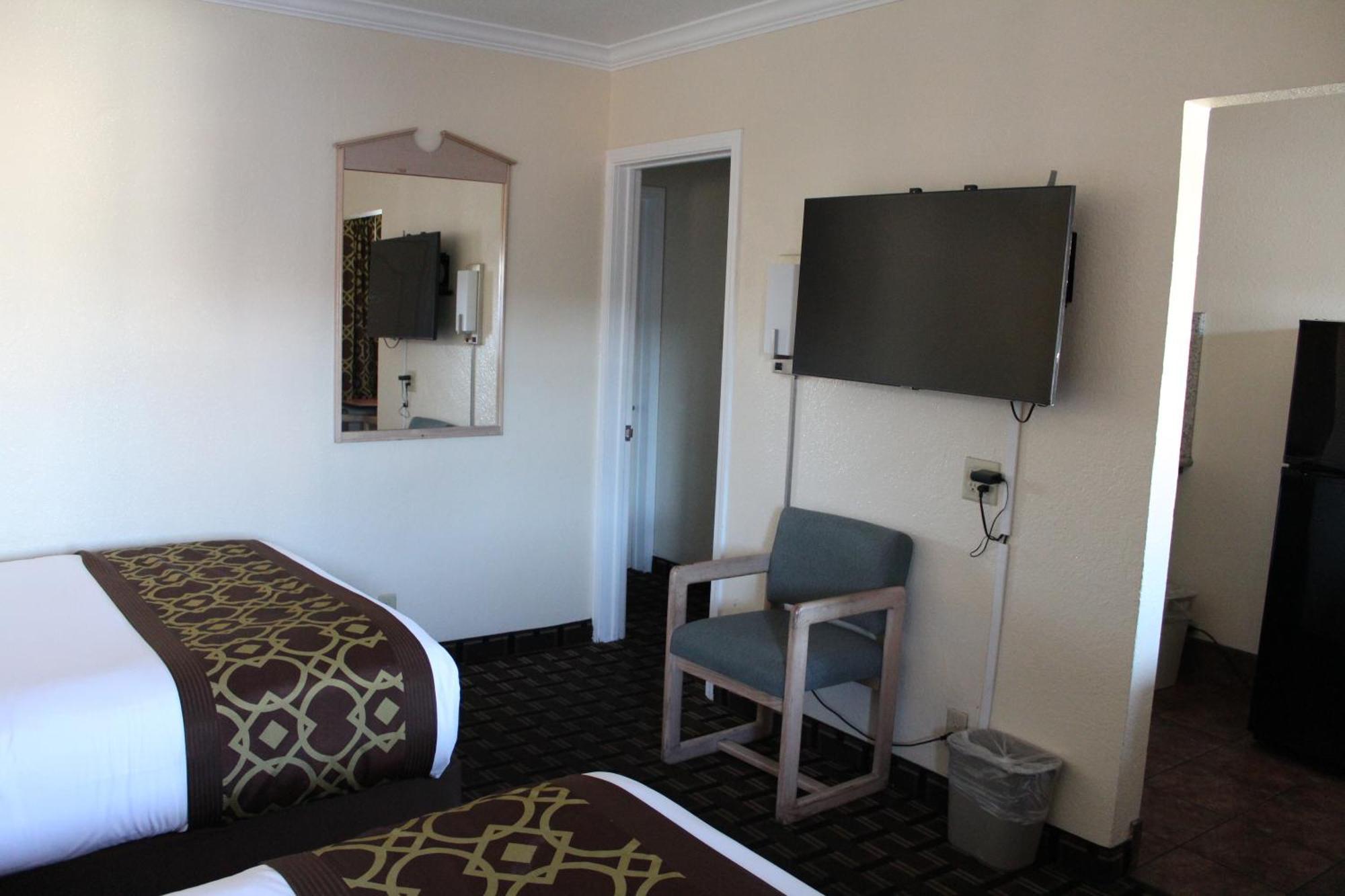 Riverside & Inn