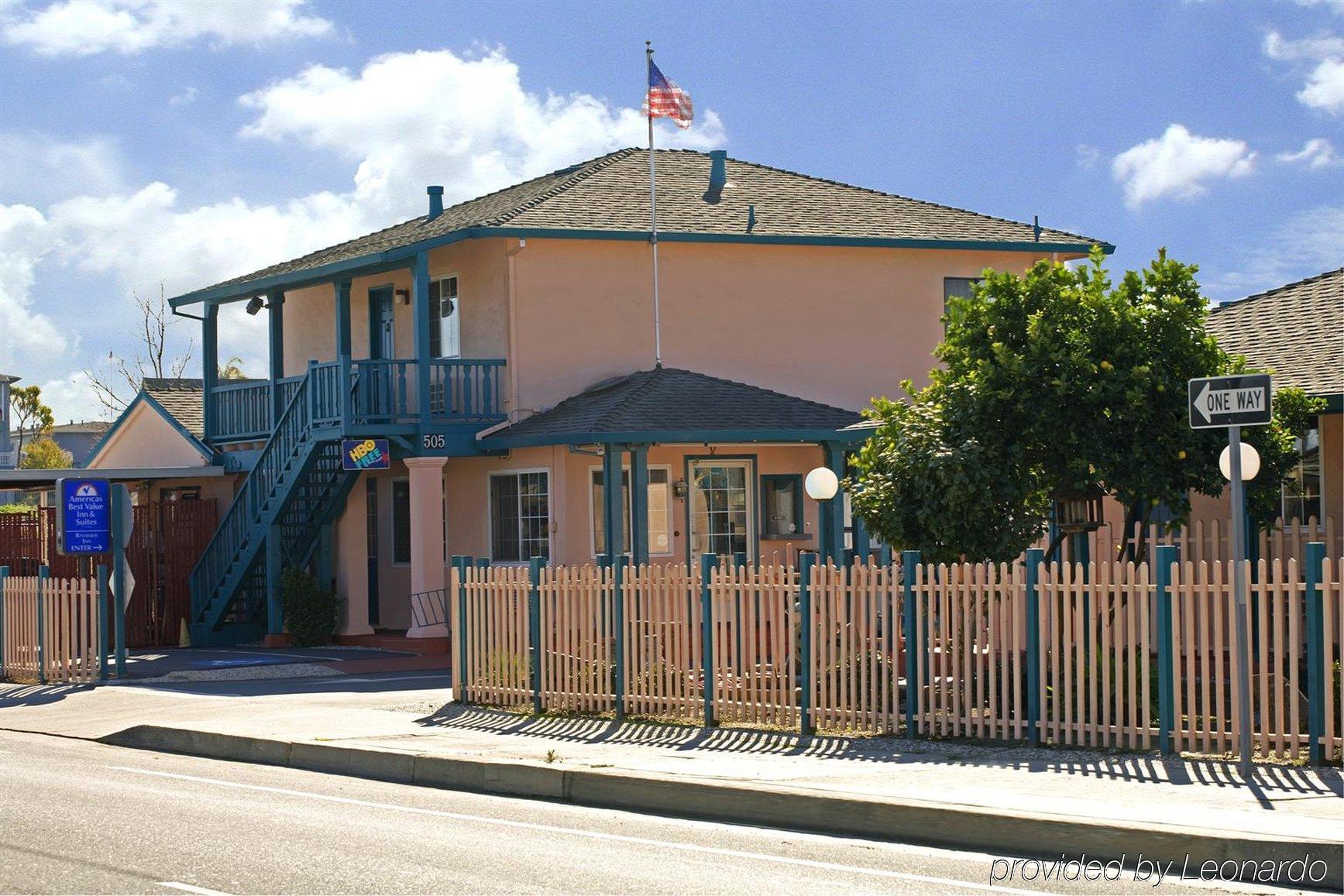 Riverside &